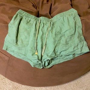 Very comfortable, casual girl shorts!